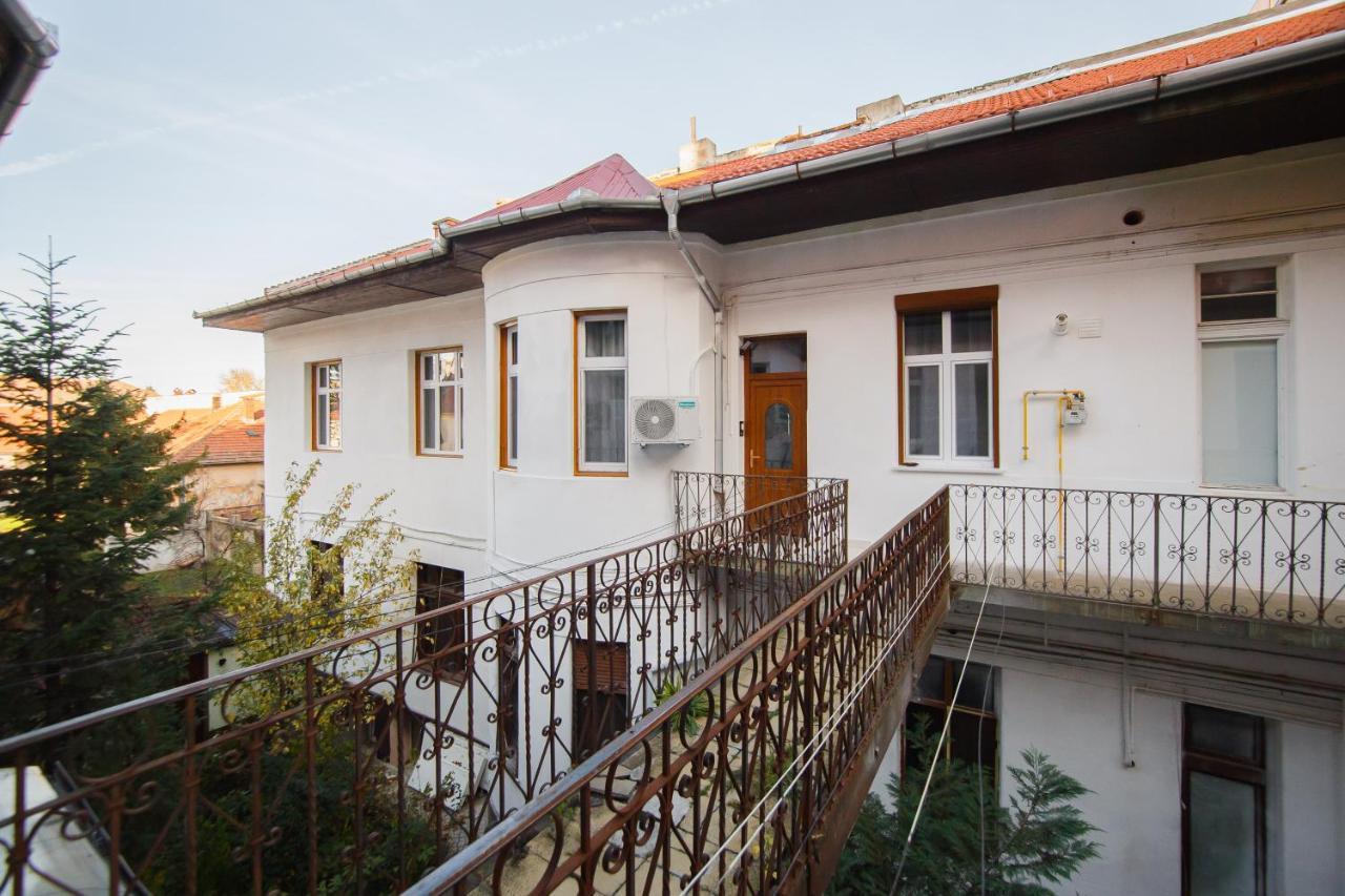 Retro City Center Home Oradea Exterior foto